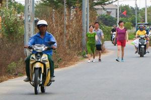 Người dân chủ quan trong việc phòng, chống Covid - 19