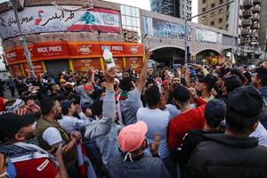 Lebanon: Biểu tình phản đối tham nhũng bất chấp lệnh phong tỏa vì Covid-19