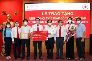 Agribank Chi nhánh Sài Gòn ủng hộ 200 triệu đồng phòng, chống COVID-19