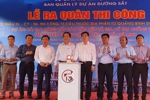 Ra quân thi công Dự án Cải tạo, nâng cấp đường sắt Hà Nội - TP HCM