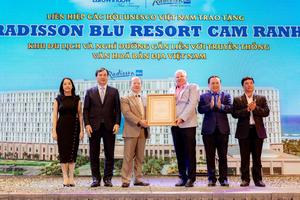 Movenpick Resort Cam Ranh và Radisson Blu Resort Cam Ranh được công nhận chuẩn 5 Sao