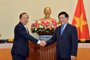 Phó Thủ tướng Phạm Bình Minh tiếp Đại sứ Vương quốc Campuchia Chay Na-vút 