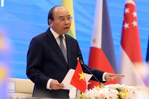  Biển Đông: “Va chạm không tránh khỏi, nhưng chúng tôi kêu gọi các bên kiềm chế”