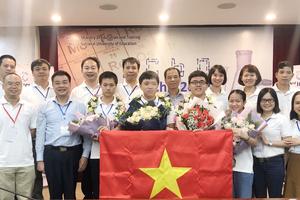 4/4 học sinh Việt Nam đoạt Huy chương Vàng Olympic Hoá học quốc tế năm 2020