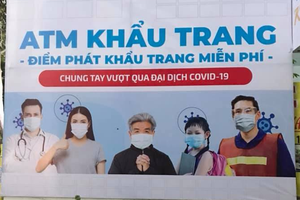 “ATM khẩu trang” miễn phí bắt đầu hoạt động