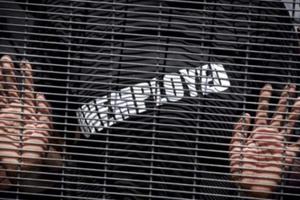 Tham nhũng cản trở sự phát triển của tuổi trẻ Nam Phi