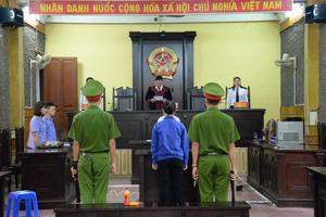 Phạt 12 tháng tù với thiếu nữ lừa đảo bán khẩu trang