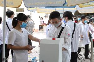 Một số tỉnh ở vùng khó khăn có điểm thi thấp hơn điểm học bạ