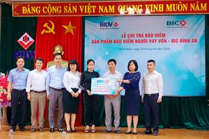 BIC trao hơn 1,5 tỷ đồng quyền lợi bảo hiểm cho khách hàng vay vốn tại Nam Định, Ninh Bình