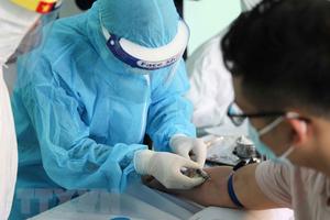 Chuyên gia: 'Việt Nam xử lý thành công làn sóng COVID-19 thứ hai'