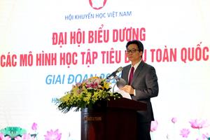 Phó Thủ tướng Vũ Đức Đam dự Đại hội biểu dương các mô hình học tập tiêu biểu
