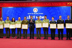 Góp phần quan trọng trong quản lý về công nghiệp, thương mại