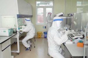 Vững vàng trong "cuộc chiến"chống dịch Covid-19