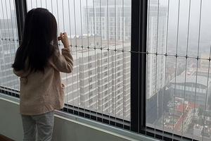 Công an Hà Nội khuyến cáo người dân lắp lưới an toàn lan can, ban công căn hộ