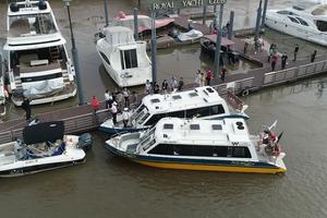 Không gian sống “trên bến dưới thuyền” ấn tượng tại đô thị đảo Phượng Hoàng