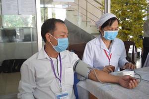 Sáng 22/4: Thêm 6 ca mắc mới, gần 109.000 người đã được tiêm vắc xin phòng COVID-19