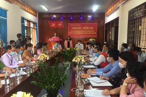 Phó Chủ tịch nước kiểm tra công tác bầu cử tại TP Gia Nghĩa