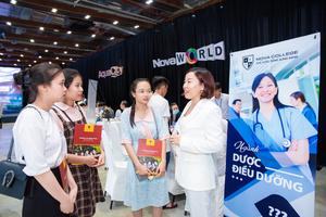 Nova College nâng chất lượng đào tạo thông qua hợp tác trong nước và quốc tế