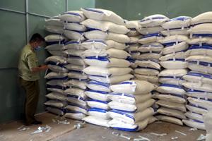 Phát hiện gần 150 tấn đường nghi nhập lậu 