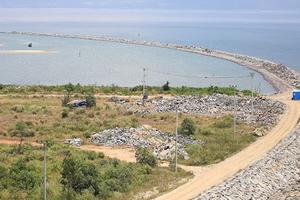 Tập trung xây dựng, sớm trình dự thảo Nghị định về lấn biển
