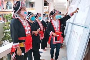 Cử tri các dân tộc tỉnh Hà Giang nô nức tham gia bầu cử
