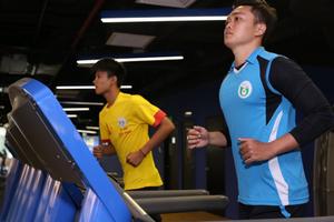 Nước uống vận động Active Chanh Muối phù hợp người chơi thể thao