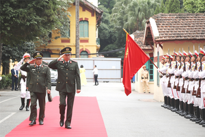 Phát hiện vi phạm có dấu hiệu tội phạm, trưởng đoàn báo cáo người ra quyết định thanh tra quyết định