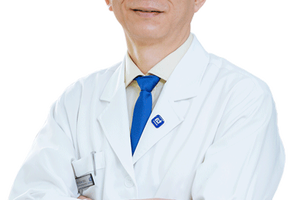 Thủ tướng khen 32 thầy thuốc tiêu biểu, xuất sắc trong phòng chống dịch COVID-19