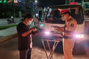 Khởi tố và bắt tạm giam đối tượng “chống người thi hành công vụ”