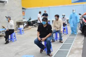 TP. HCM đã triển khai tiêm vắc xin phòng COVID - 19  cho người trên 65 tuổi