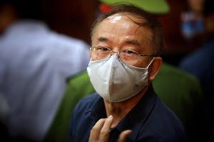 Khai trừ ra khỏi Đảng 3 cán bộ, đề nghị Ban Bí thư kỷ luật 2 cựu Phó Chủ tịch TP HCM