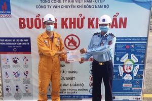 KĐN hỗ trợ người lao động khó khăn