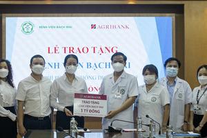 Agribank đã ủng hộ 300 tỷ đồng cho các hoạt động phòng, chống dịch Covid-19