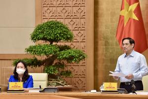 Thủ tướng: Tiếp tục nỗ lực, cố gắng, thúc đẩy phong trào thi đua mạnh mẽ hơn 