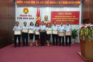 Công khai xử lý các vụ việc, vụ án tham nhũng, lãng phí 