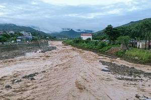 Sơn La: Lũ quét bất ngờ trong đêm cuốn trôi nhiều tài sản, hoa màu