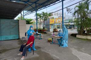 Ngày 11/10, thêm 3.619 ca nhiễm COVID-19, 2.549 bệnh nhân được công bố khỏi bệnh