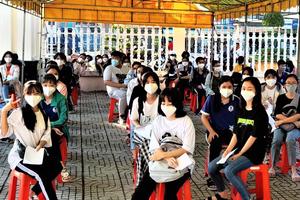 Sóc Trăng ra quân chiến dịch tiêm vắc xin phòng Covid-19 cho học sinh