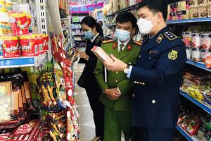 Quản lý thị trường Điện Biên:
Tăng cường thanh tra, kiểm soát mặt hàng thiết yếu, vật tư phòng chống dịch Covid-19
