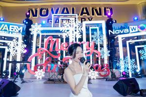 Chuỗi sự kiện cuối năm tại Novaland Gallery bùng nổ với sự góp mặt của dàn sao hàng đầu


