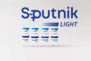 Tiếp nhận vaccine Sputnik Light do Chính phủ Liên bang Nga viện trợ