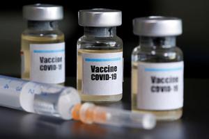 Chính phủ ban hành cơ chế, chính sách đặc thù về thuốc, vaccine phòng, chống COVID-19