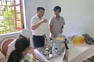 Trung tâm Kiểm soát bệnh tật tỉnh Hà Giang nhận hoa hồng 770 triệu đồng từ Việt Á