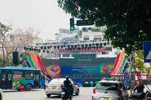 Miễn phí trải nghiệm dịch vụ xe buýt “Hanoi City tour” cho đại biểu SEA Games 31