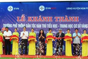 Khánh thành và trao tặng công trình Trường Phổ thông Dân tộc bán trú Tiểu học – Trung học cơ sở xã Vàng Đán