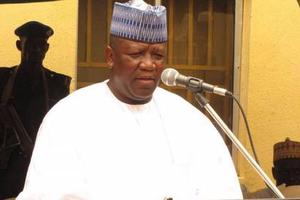 Bắt giữ cựu Thống đốc trong cuộc điều tra gian lận gần 200 triệu USD 