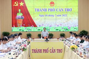 Thủ tướng Chính phủ Phạm Minh Chính làm việc với Ban Thường vụ Thành ủy Cần Thơ