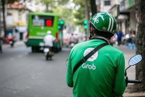 Về việc Grab thu phụ phí nắng nóng, cần nhiều bộ, ngành vào cuộc