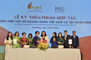 Tập đoàn BRG ký thỏa thuận hợp tác với Hiệp hội Nữ Doanh nhân Việt Nam 