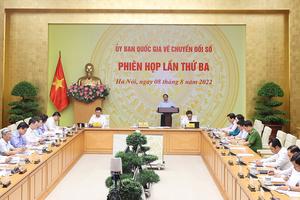 Thủ tướng: Chuyển đổi số phải thực chất, không “đánh trống bỏ dùi”